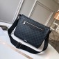 Replica Louis Vuitton Luxury N40010 MATCHPOINT BAG