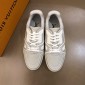 Replica Louis Vuitton Perfect Quality Sneakers Grey and Monogram embossed and white sole MS021031