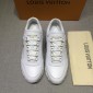 Replica Louis Vuitton Perfect Quality Sneakers White and gold LV logo with white sole MS071039