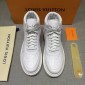 Replica Louis Vuitton High-top Perfect Quality Sneakers White and white soles MS071083