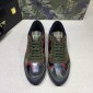 Replica Valentino Perfect Quality Sneakers Green and red camouflage details with beige soles MS071447