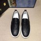 Replica Gucci Fashion Sneakers Black and GG engraving with white sole MS07690