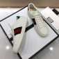 Replica Gucci Fashion Sneakers White and pearl inlaid wet with white sole MS07744