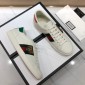 Replica Gucci Fashion Sneakers White and tiger embroidery with white sole MS07746