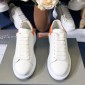 Replica Alexander McQueen Fahion Sneaker White and orange suede heels MS100073