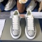 Replica Alexander McQueen Fahion Sneaker Silver sequins and white heel MS100111