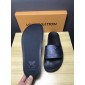 Replica High Quality Louis Vuitton Palm Slippers in Balck OF_86736F48C709