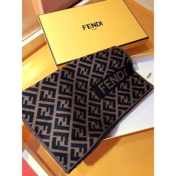 Fendi Luxury Scarf ASS080030