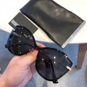 Fendi Men's Sunglasses ASS650068