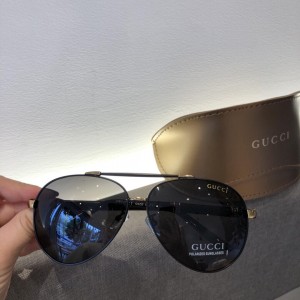 Gucci Men's Sunglasses ASS650094