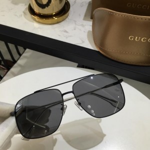 Gucci Men's Sunglasses ASS650096