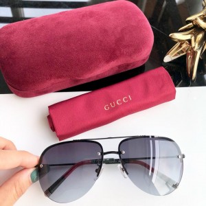 Gucci Men's Sunglasses ASS650104