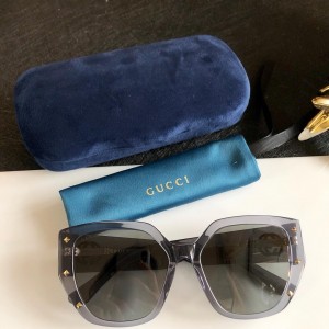 Gucci Men's Sunglasses ASS650130