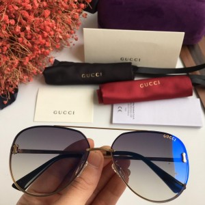 Gucci Men's Sunglasses ASS650132