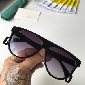 Gucci Men's Sunglasses ASS650142