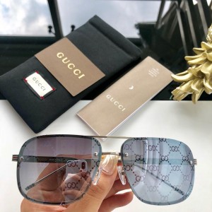 Gucci Men's Sunglasses ASS650150