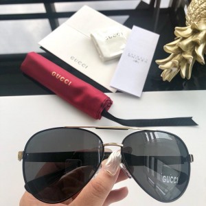 Gucci Men's Sunglasses ASS650154