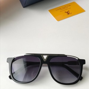 Louis Vuitton Men's Sunglasses ASS650181