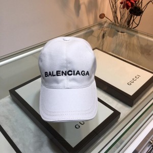 Balenciaga Men's hat ASS650330