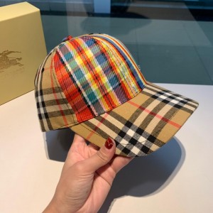 Burberry Men's hat ASS650363