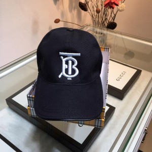 Burberry Men's hat ASS650371