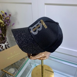 Burberry Men's hat ASS650373