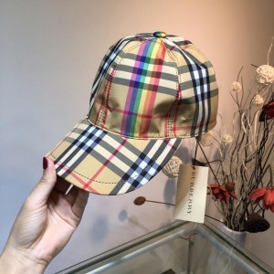 Burberry Men's hat ASS650374