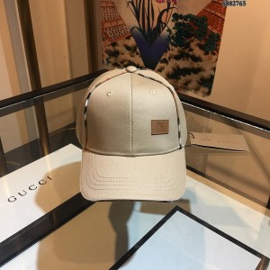 Burberry Men's hat ASS650384