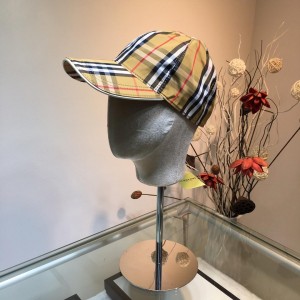 Burberry Men's hat ASS650410