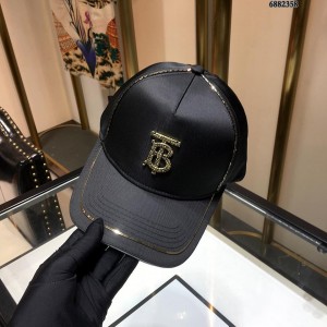 Burberry Men's hat ASS650429