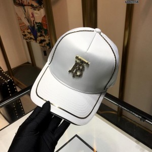 Burberry Men's hat ASS650430