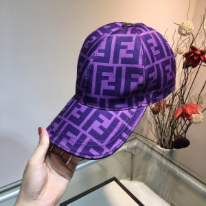 Fendi Men's hat ASS650456