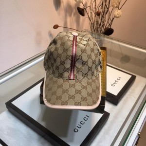 Gucci Men's hat ASS650474