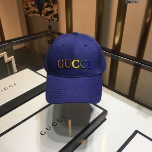 Gucci Men's hat ASS650496