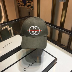 Gucci Men's hat ASS650501