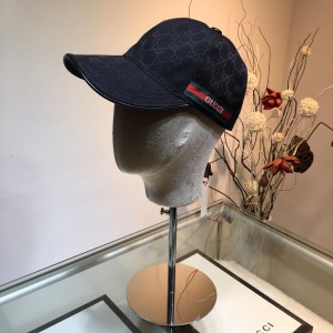 Gucci Men's hat ASS650512