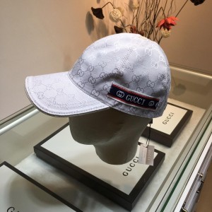 Gucci Men's hat ASS650533