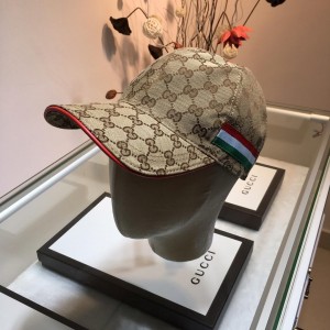 Gucci Men's hat ASS650541