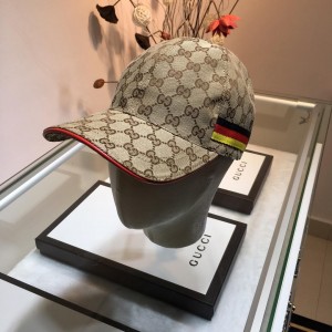 Gucci Men's hat ASS650542