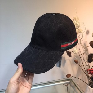 Gucci Men's hat ASS650545