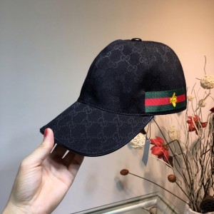 Gucci Men's hat ASS650548