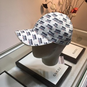 Gucci Men's hat ASS650559