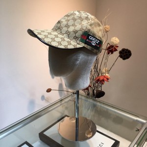 Gucci Men's hat ASS650572