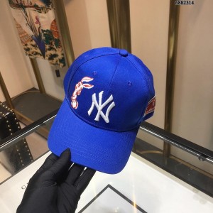 Gucci Men's hat ASS650589