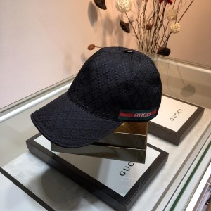 Gucci Men's hat ASS650593