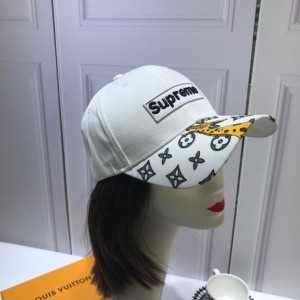 Louis Vuitton Men's hat ASS650631