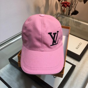 Louis Vuitton Men's hat ASS650660