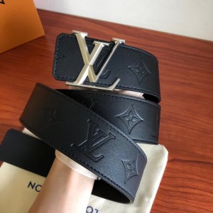 Louis Vuitton Men's belt ASS680033