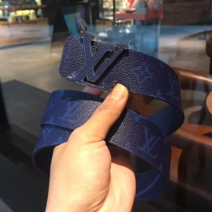 Louis Vuitton Men's belt ASS680044