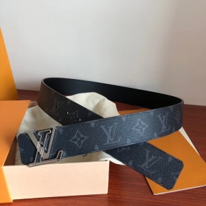 Louis Vuitton Men's belt ASS680049